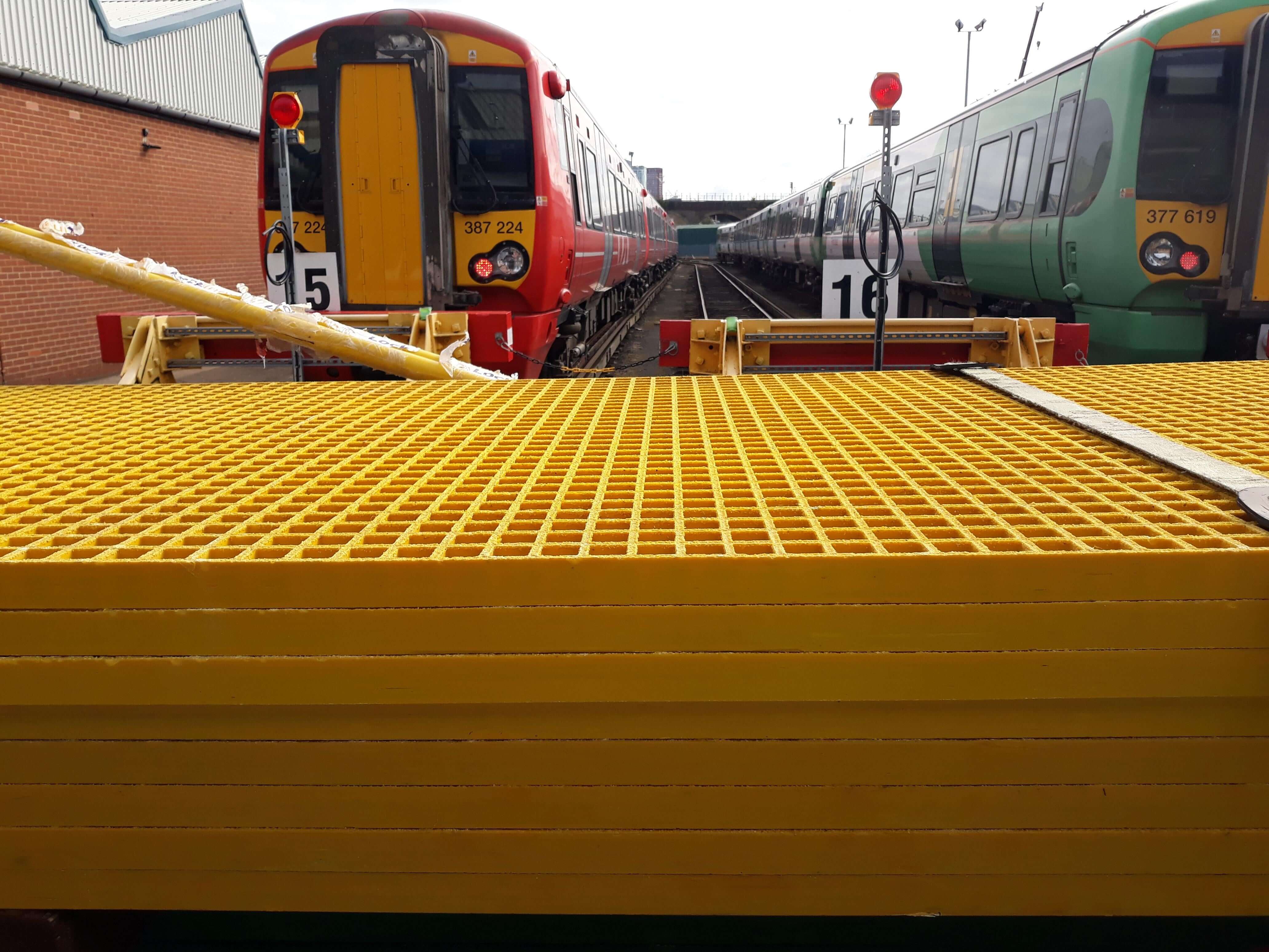 GRP Mesh Flooring