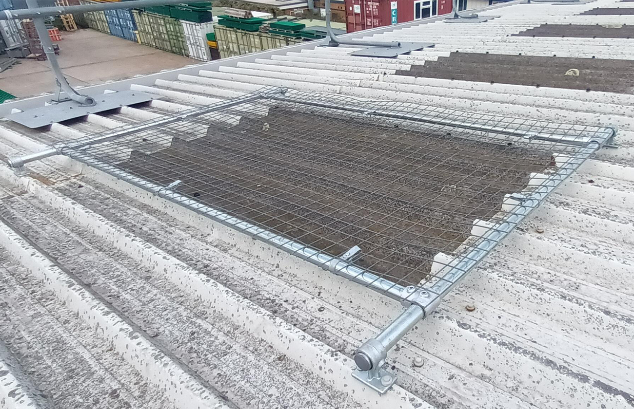 Sky Light & Roof Light Fall Arrest Lockinex